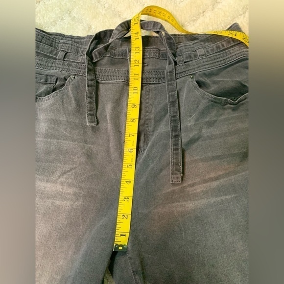 Elliott & Vine High Rise Unique Waist Black Cotton Blend Jeans Plus size 14 - Picture 5 of 12
